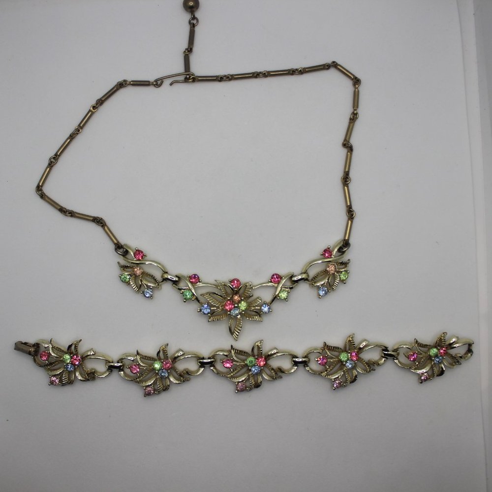 50s Necklace and Bracelet